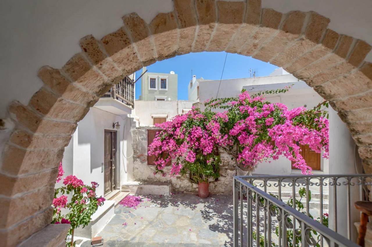 Honey & Cinnamon Luxury Suite Naxos City Eksteriør billede