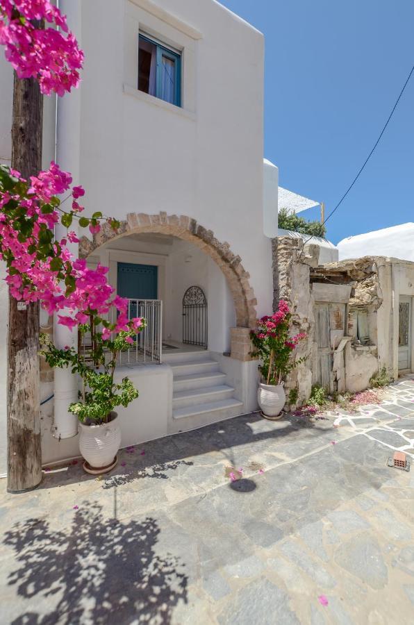 Honey & Cinnamon Luxury Suite Naxos City Eksteriør billede